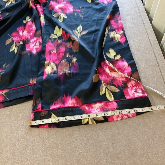 TORRID Wide Leg Satin High Rise Pants Sz 3 Short New Black Pink Floral Stretch - Picture 8 of 10
